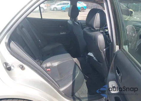 2004 Lexus Is 300 из США, поврежденный, VIN JTHBD192040088902